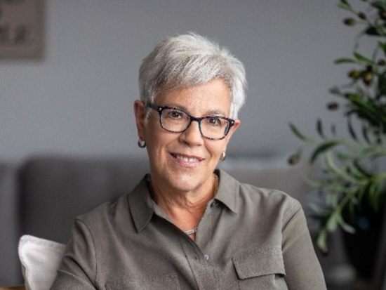 Photo of Kathy Scott.